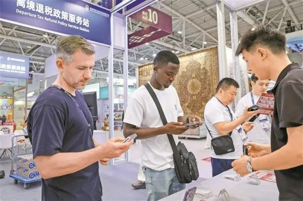 2025年配资网最新消息公布 深圳市“即买即退”商品销售额同比增逾20倍