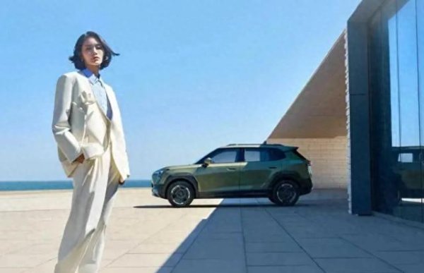 全国股票配资公司 东风纳米06：重新定义10万级智能汽车新标准